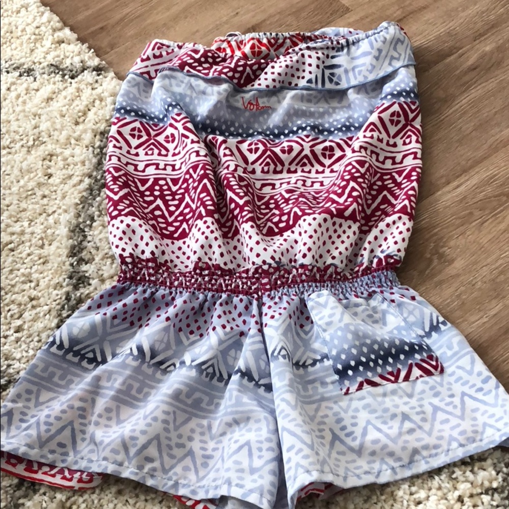 Volcom Romper 🤙🏼 - Picture 4 of 4